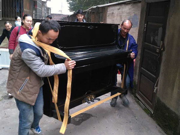 搬家现场